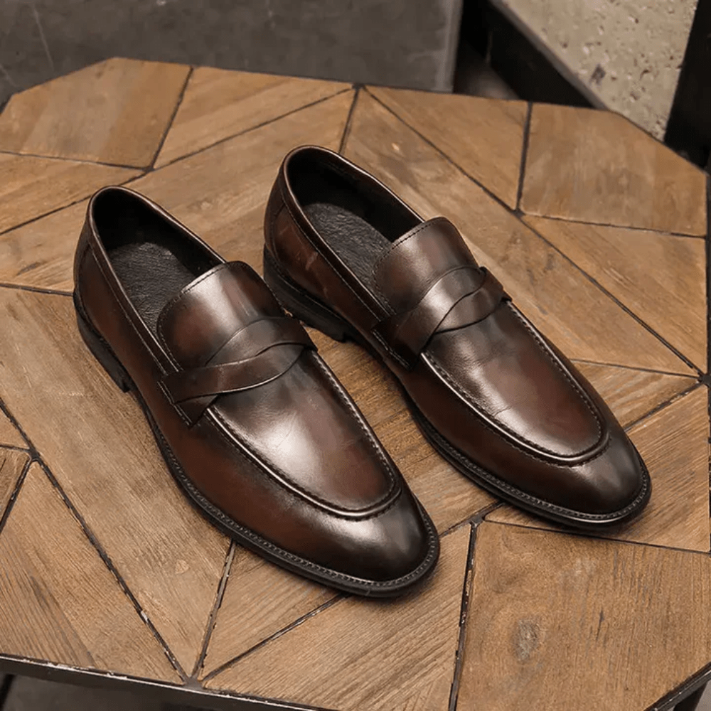 Chic Leather Loafers - Luxoria
