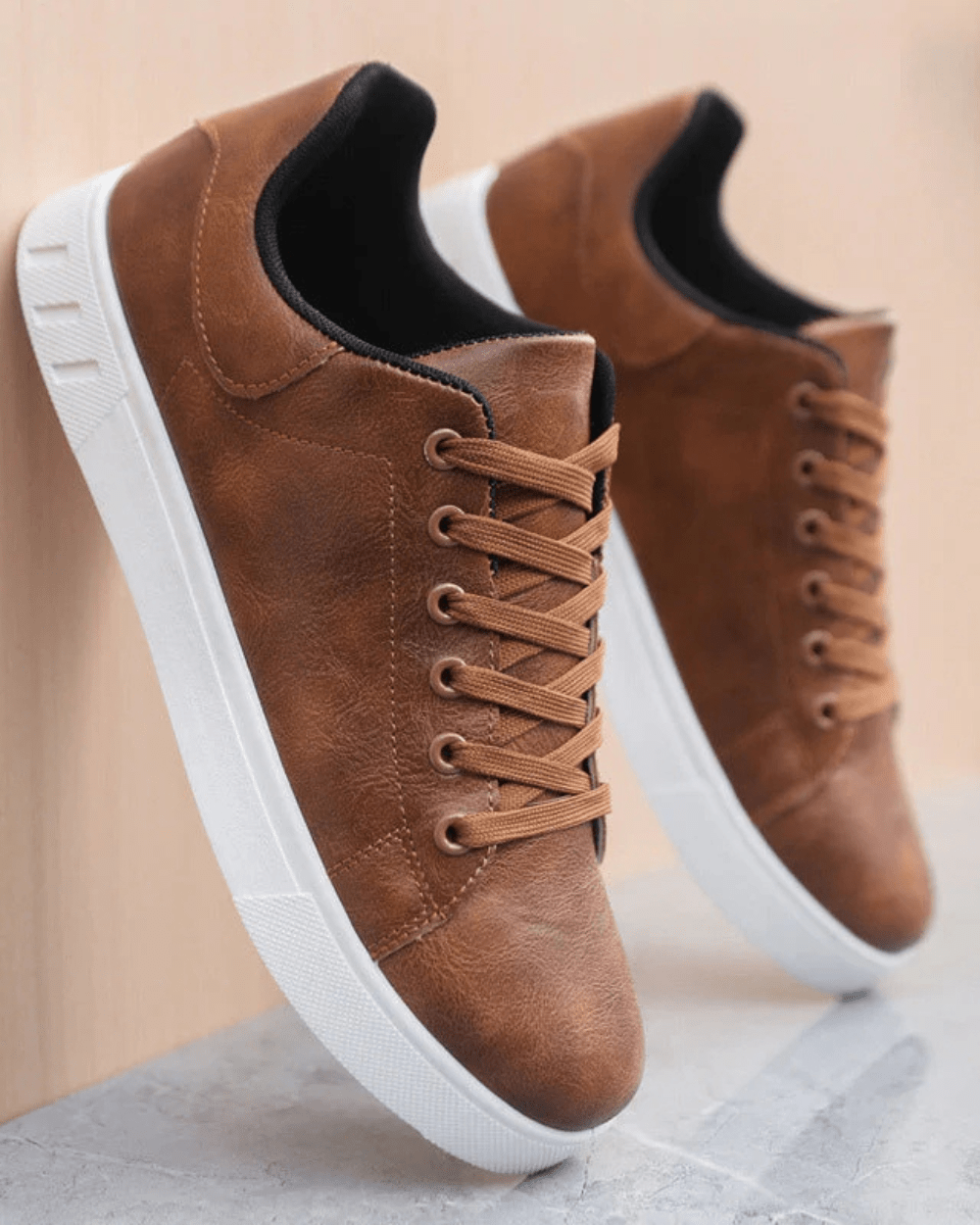 Corrado Classic Leather Sneakers - Luxoria