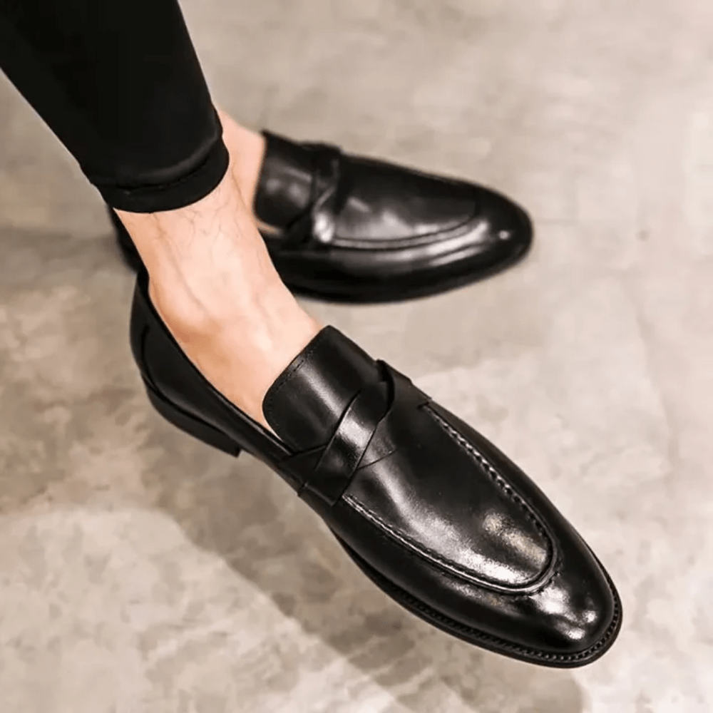 Chic Leather Loafers - Luxoria