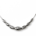 18K WG GRFOOT7 - W BHJV 18" - Luxoria