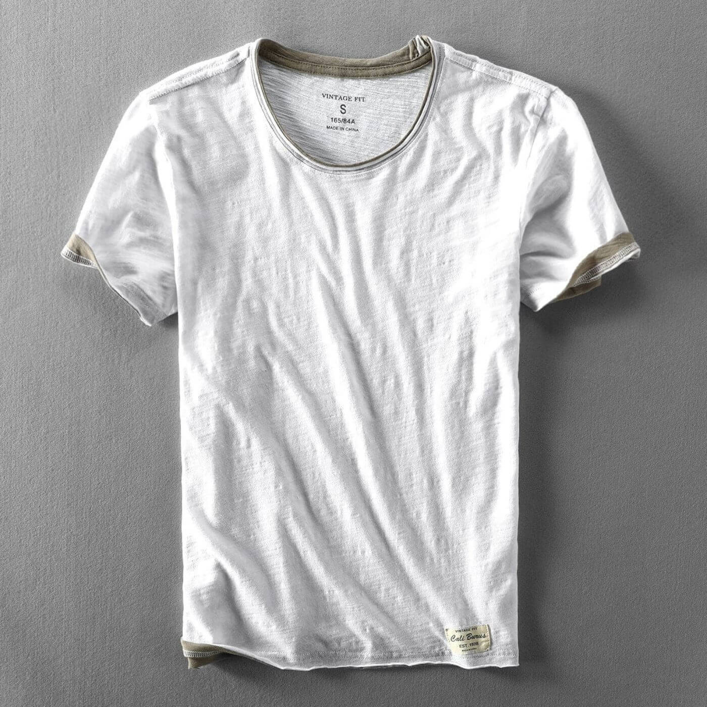 Basic T-Shirt - Luxoria