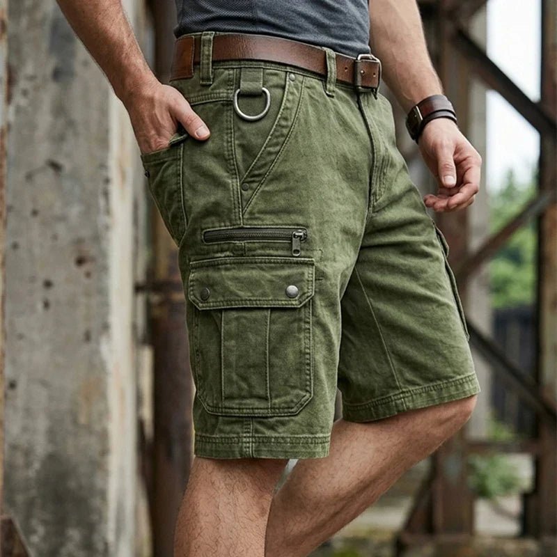 Elegant Men's Cargo Shorts - Luxoria