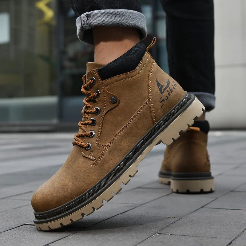 Elegant Leather Boots - Luxoria