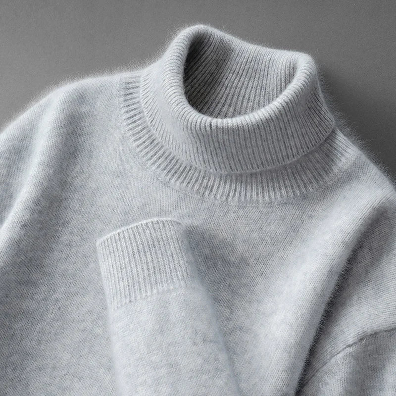 Elegant Cashmere Turtleneck - Luxoria