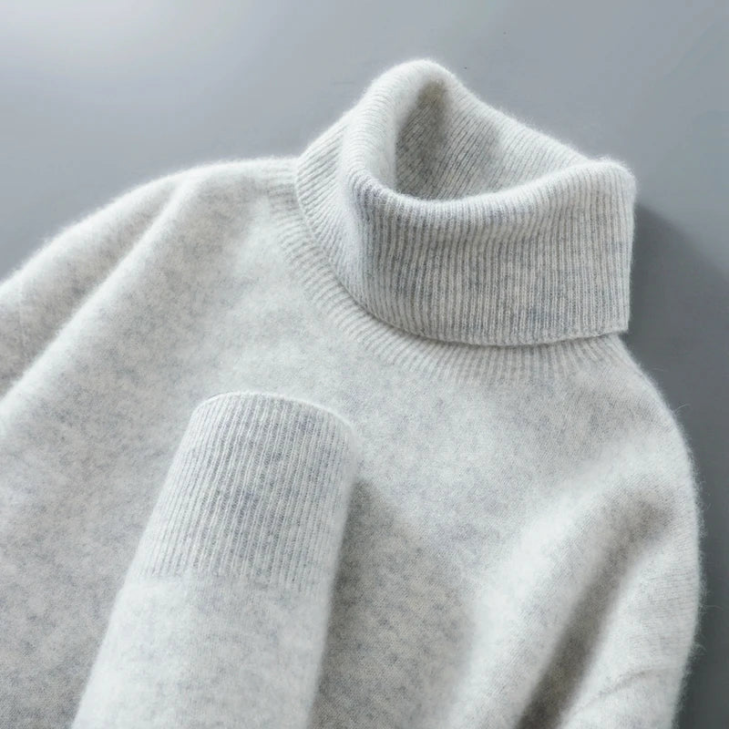 Elegant Wool Turtleneck - Luxoria