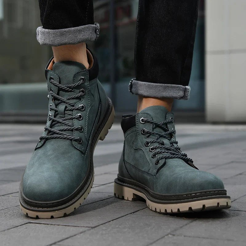 Elegant Leather Boots - Luxoria