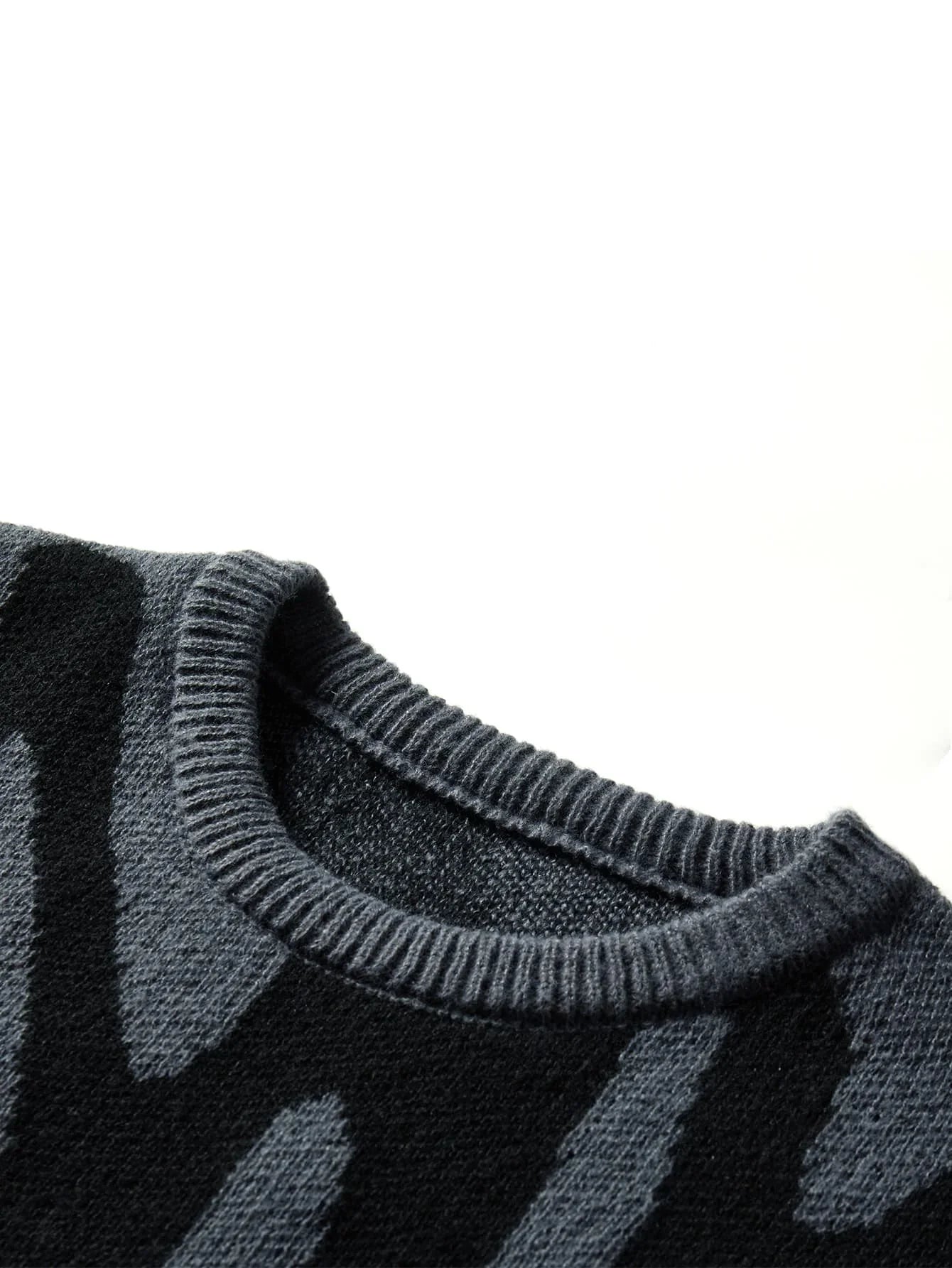 Elegant Pattern Sweater - Luxoria