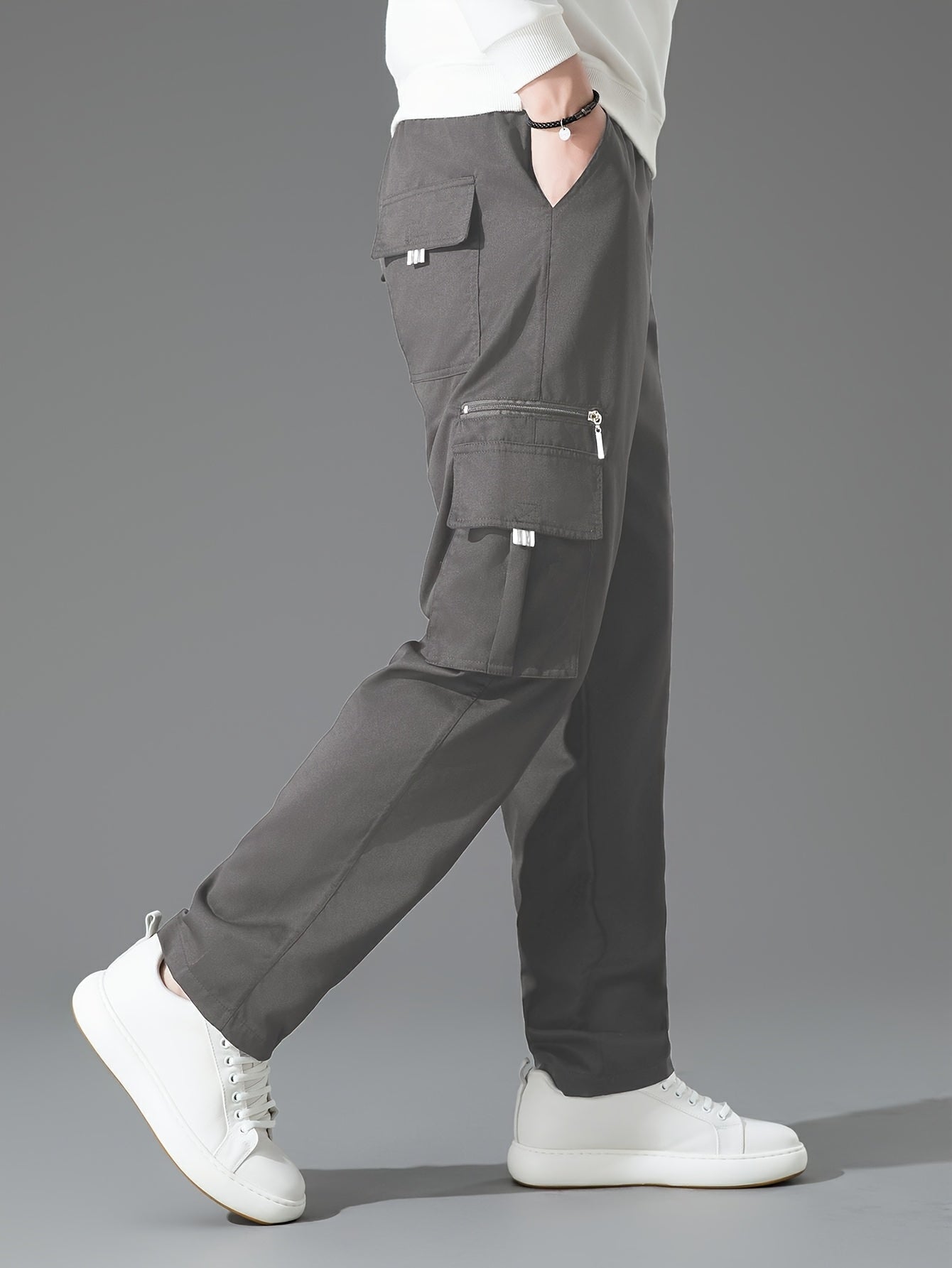 Loose - Fit Cargo Pants - Luxoria
