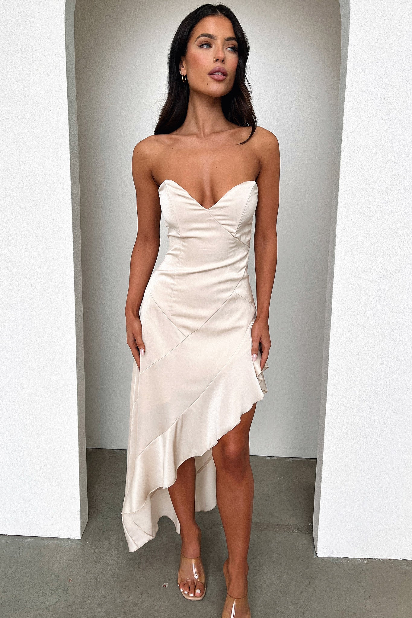Leora Maxi Dress - Champagne - Luxoria